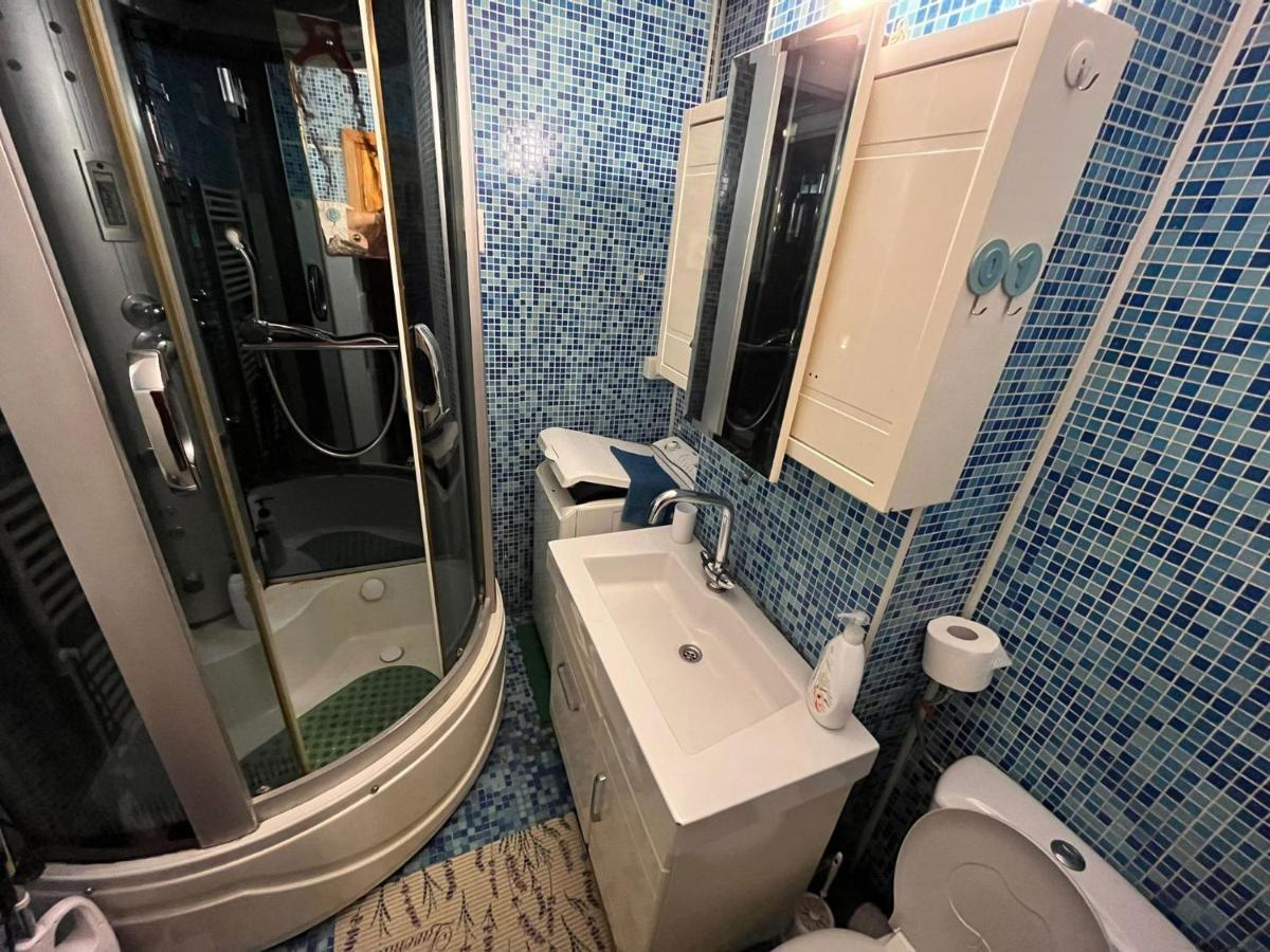 Apartament Central トゥルグ・ネアムツ エクステリア 写真