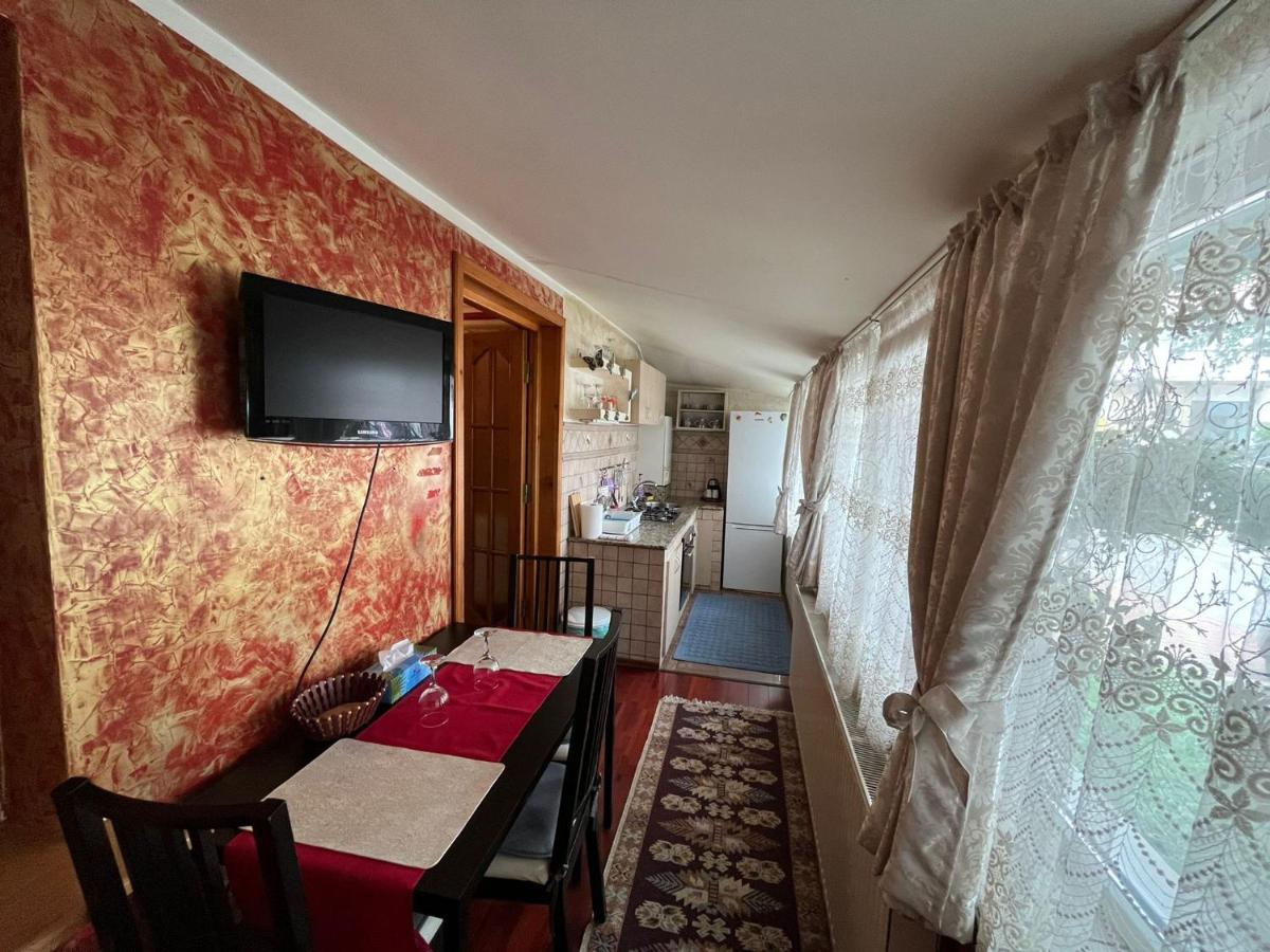 Apartament Central トゥルグ・ネアムツ エクステリア 写真